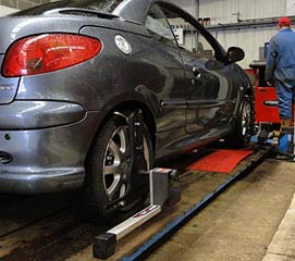 Wheel alignment service